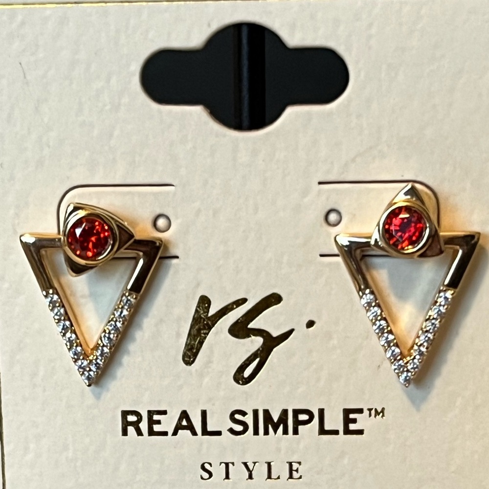 REAL SIMPLE STYLE NWOT YELLOW GOLD-PLATED PINK CRYSTAL STONES EARRINGS